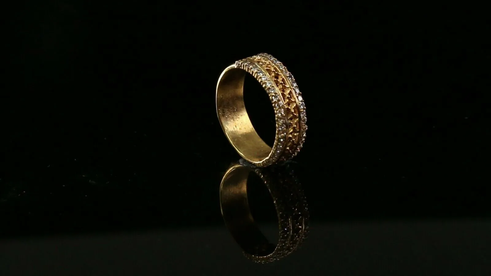 22k Ring Solid Gold ELEGANT Charm Ladies Band SIZE 7.75 RESIZABLE r2538mon