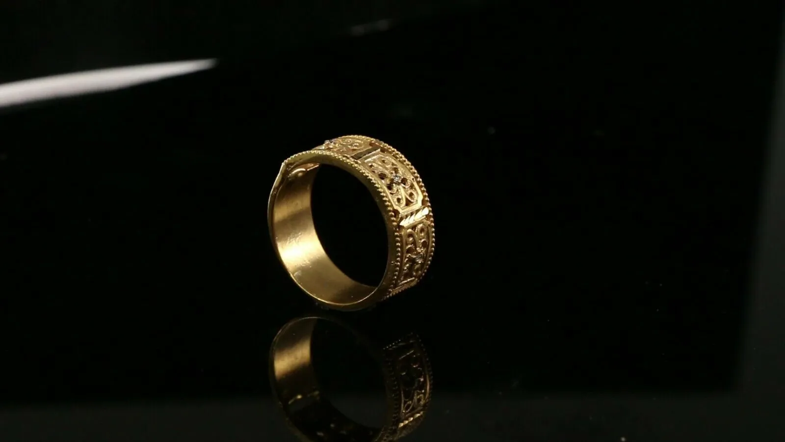 22k Ring Solid Gold ELEGANT Charm Ladies Band SIZE 7.75 RESIZABLE r2545mon