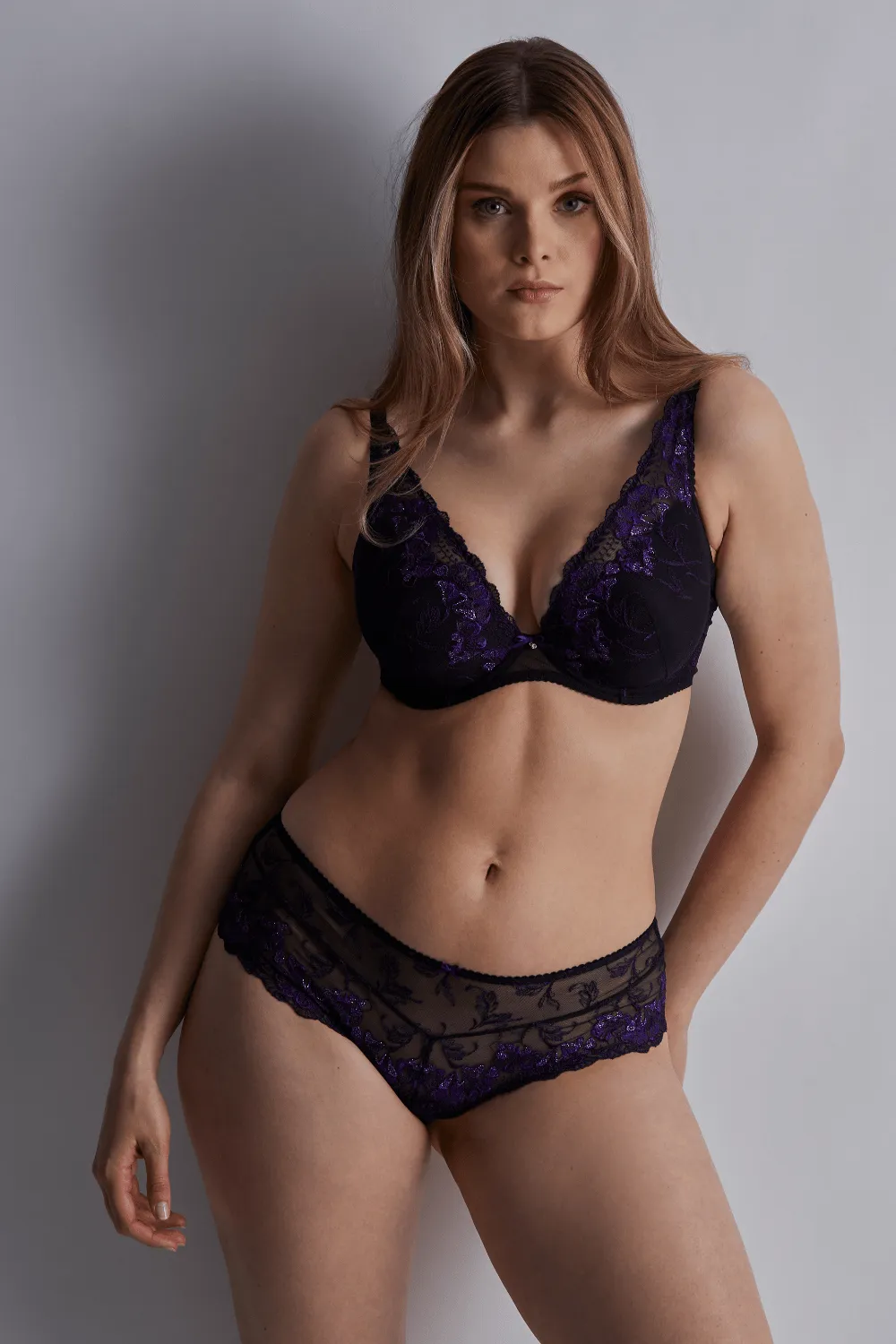 Fleur de Toi Plunge Bra