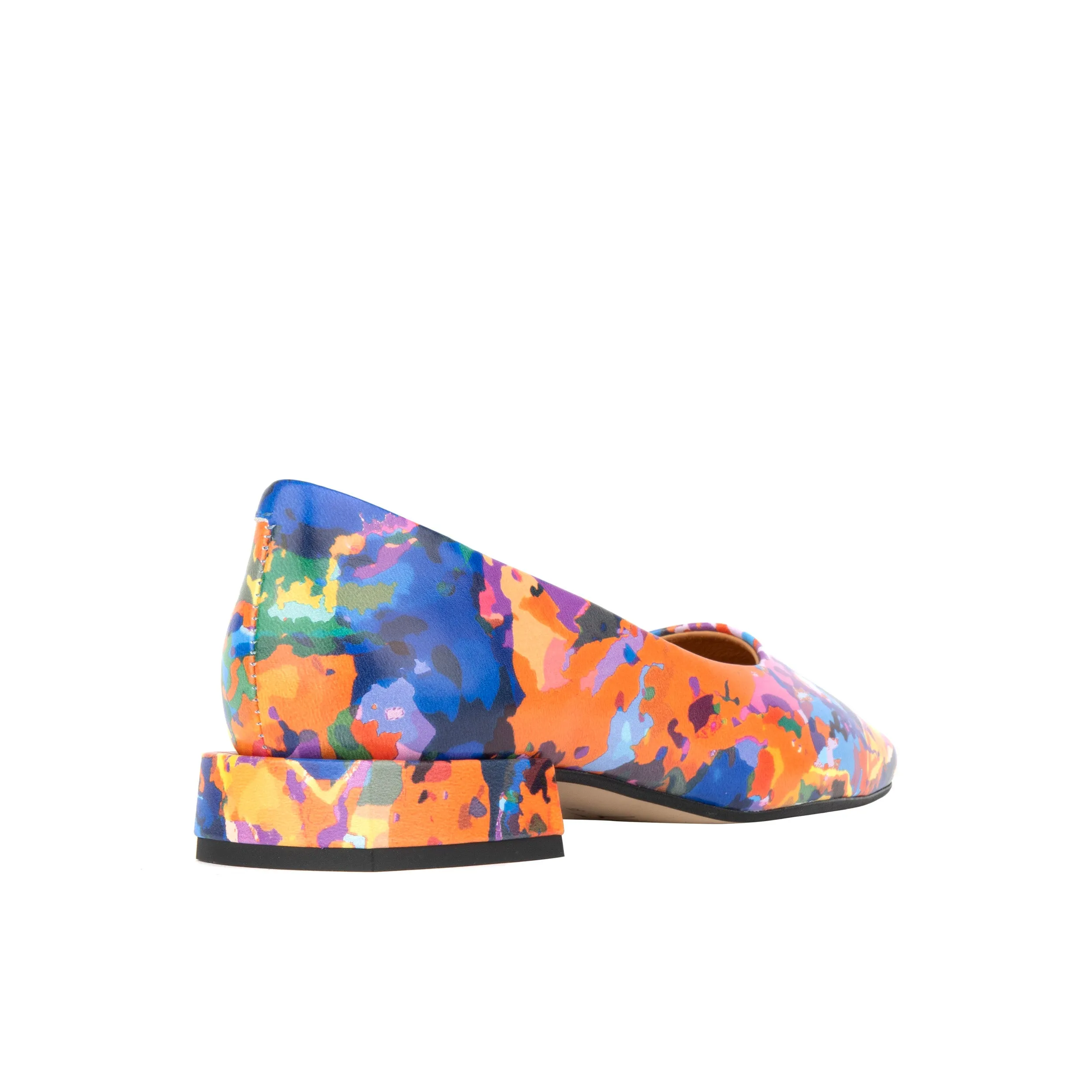 BALLERINA SUMMER COLOURS - Women's low heel round toe leather pump in bright print