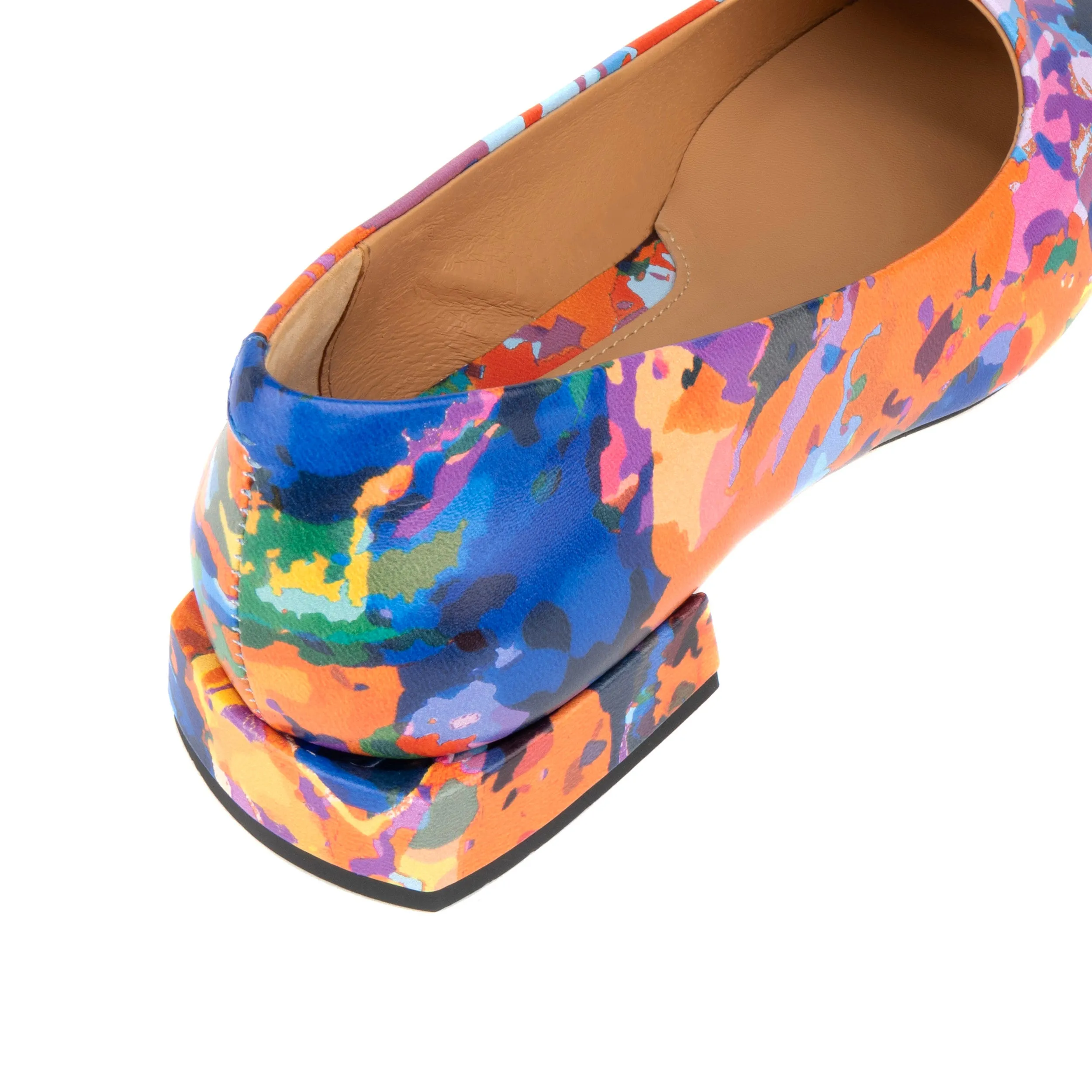 BALLERINA SUMMER COLOURS - Women's low heel round toe leather pump in bright print