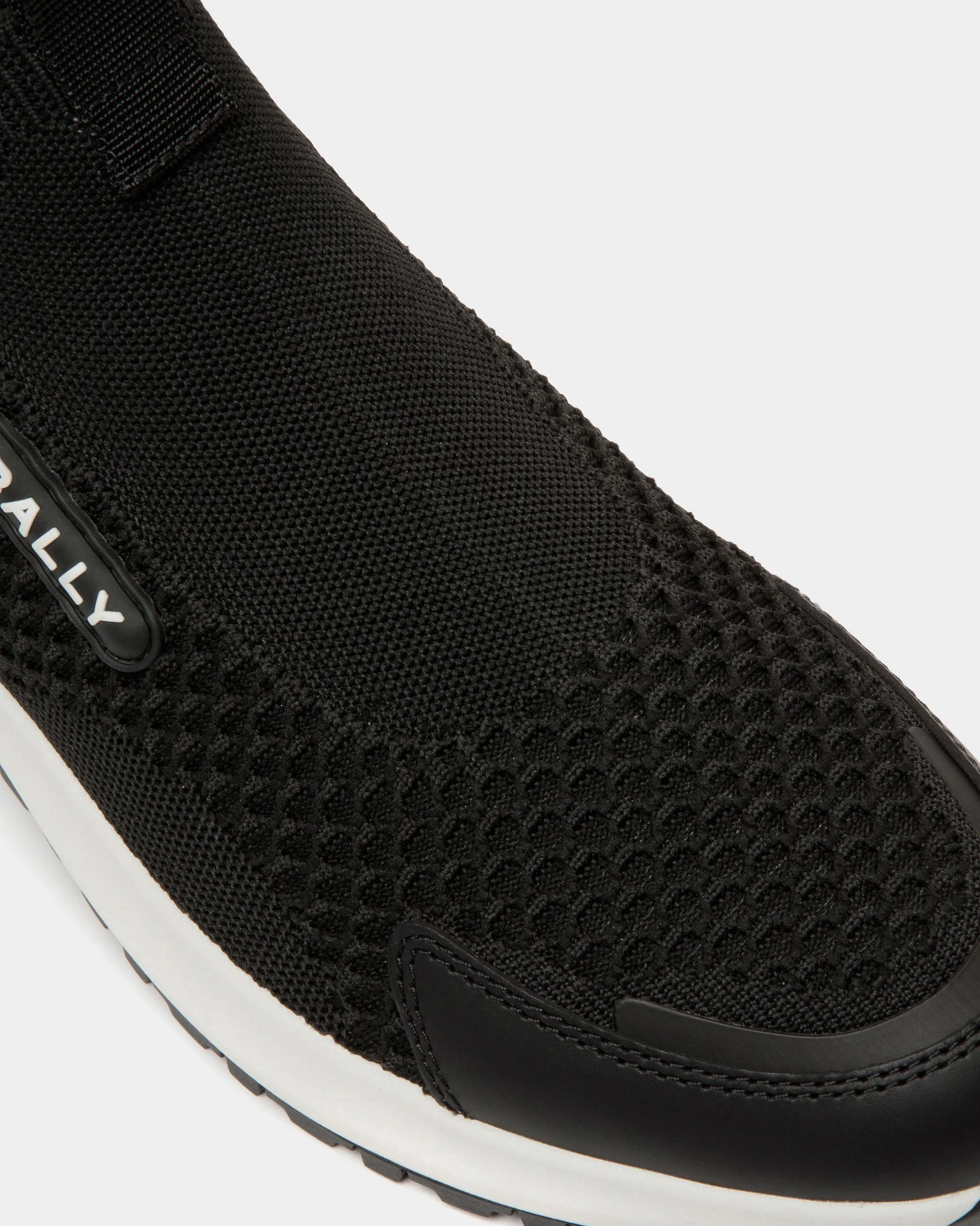 Black Nylon Sneaker Outline