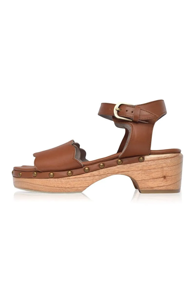 Black Santa Monica Clog Sandals