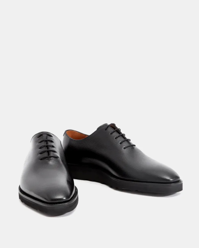 Black Wholecut Oxford Lightweight Dress Shoe