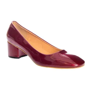 Block Heel Pump in Burgundy Vintage Style