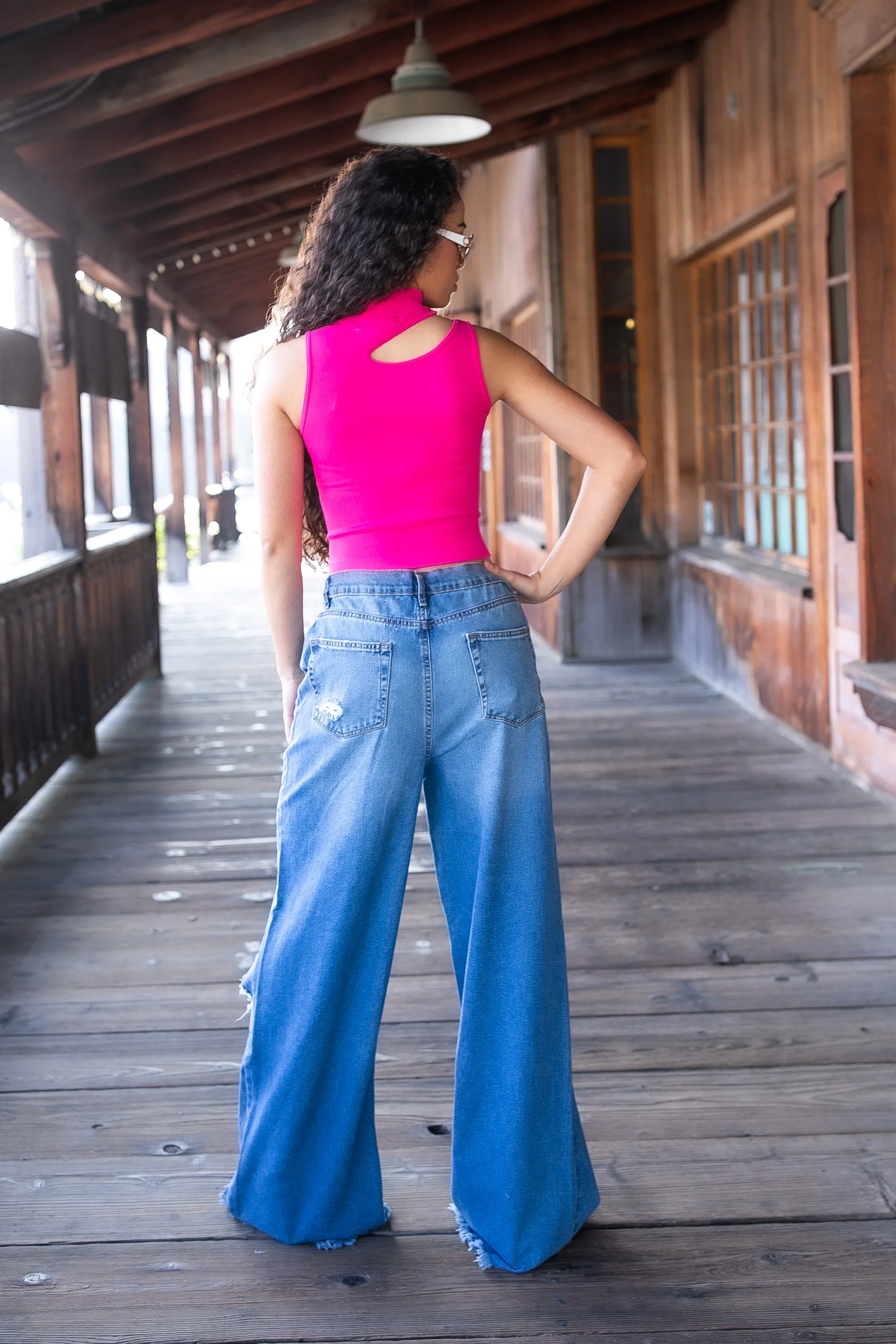 Cold Shoulder Seamless Mock Neck Ribbed Top