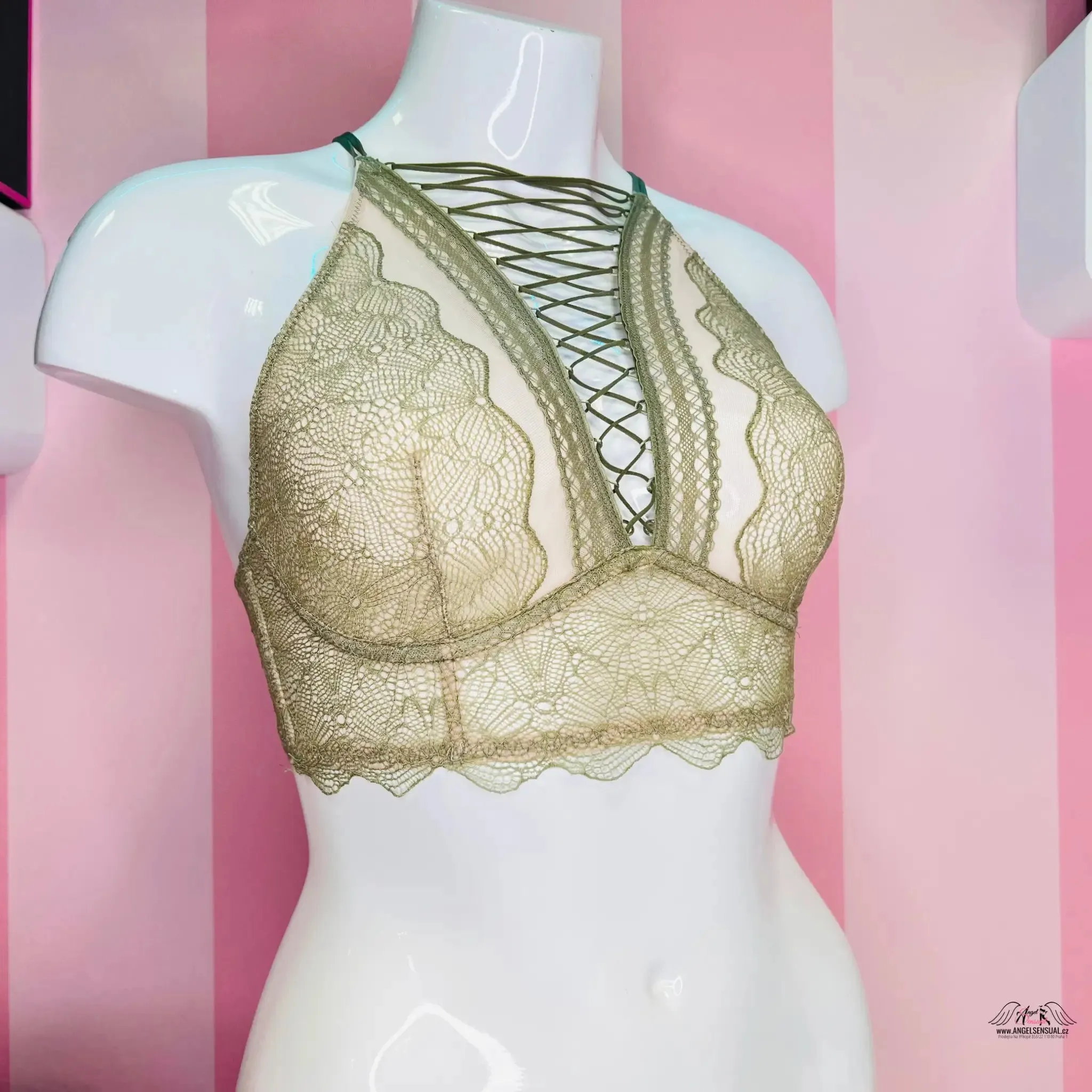 High-Necked Cross-Strapped Bra