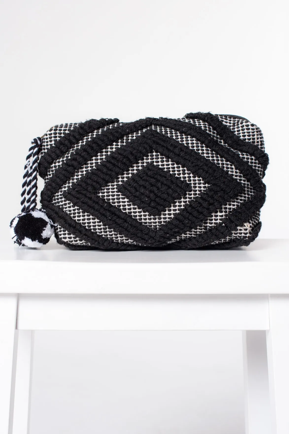 Diamond Motif Makeup Bag