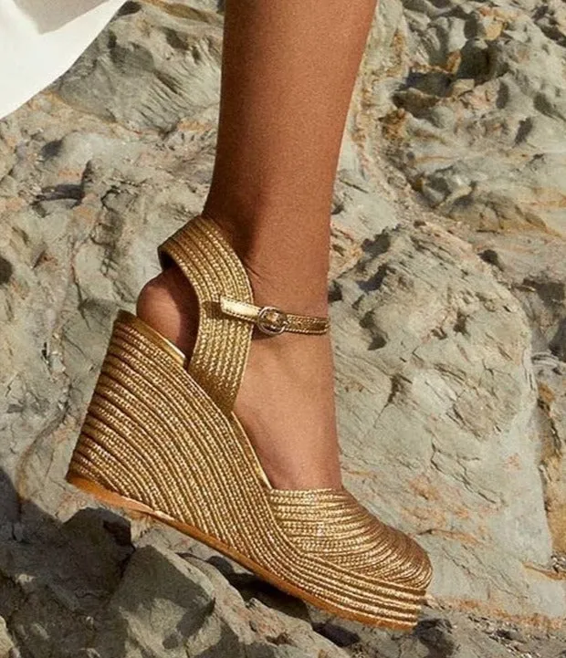 Golden Bordered High-End Women's Fashion Sandals with Woven Wedges.Platform Elegant Shining Silk Thread Riband Heel and Hollow B