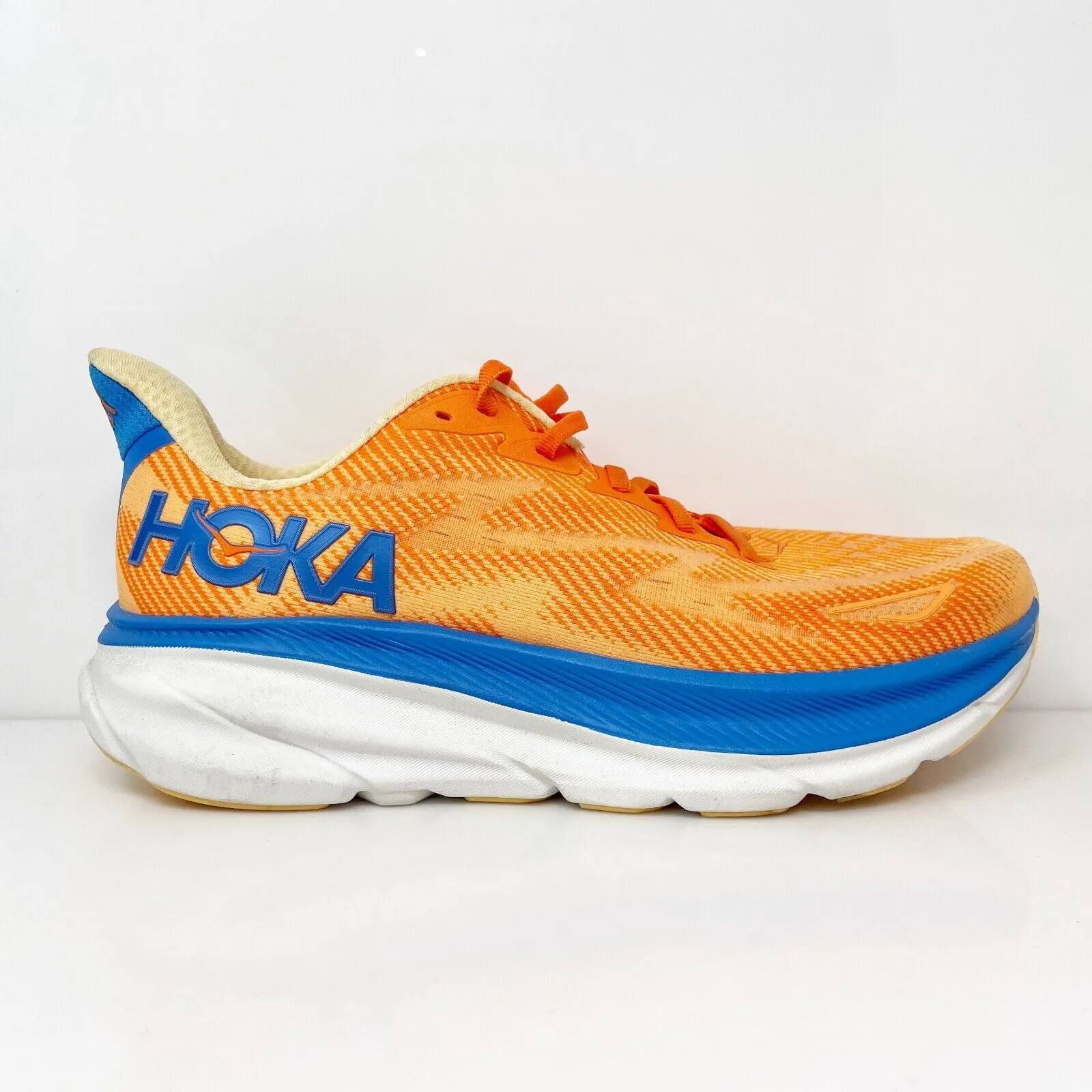 Hoka One One Mens Clifton 9 1127895 VOIM Orange Running Shoes Sneakers Size 9 D