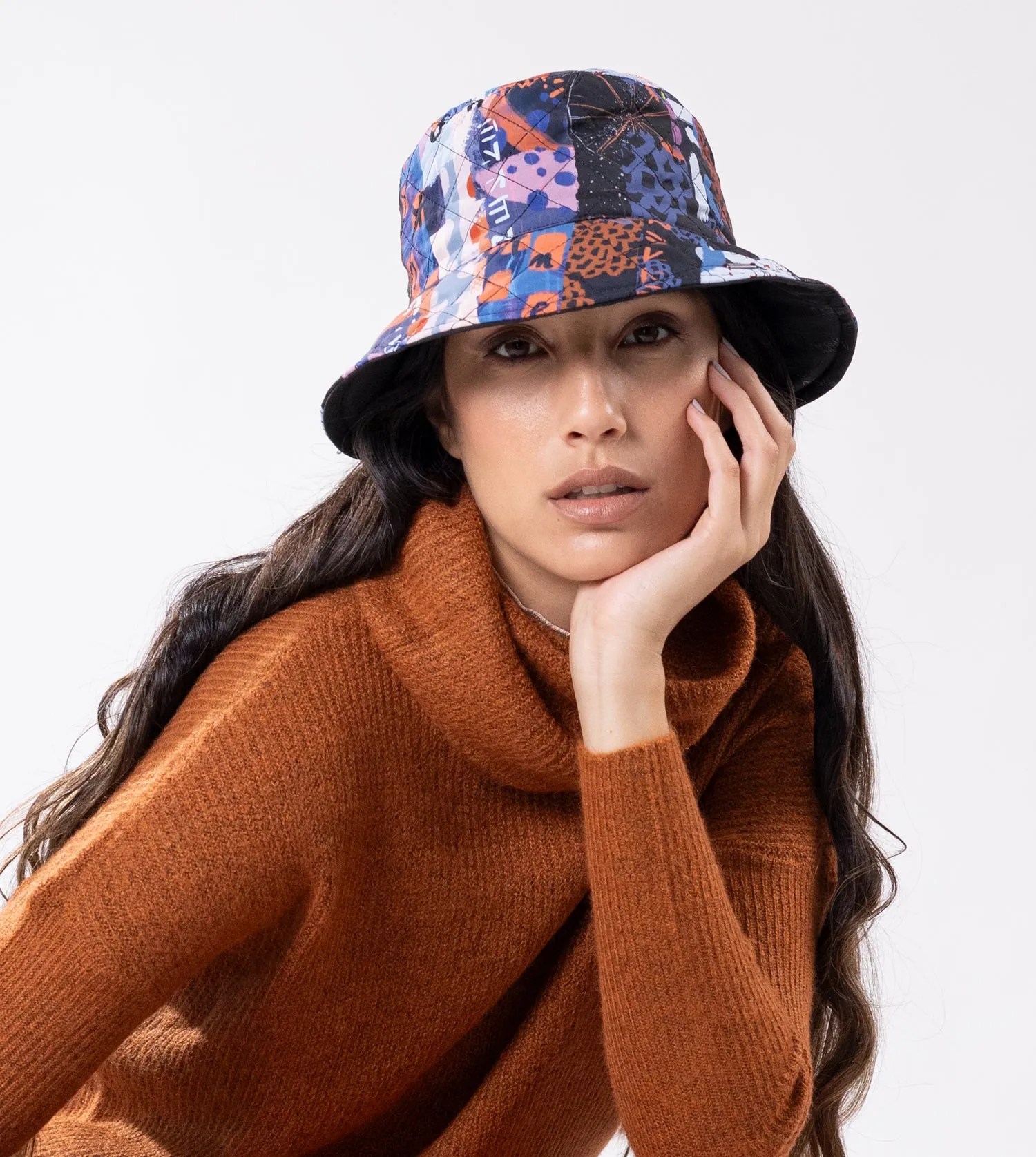 Kyomu Pattern Bucket Hat