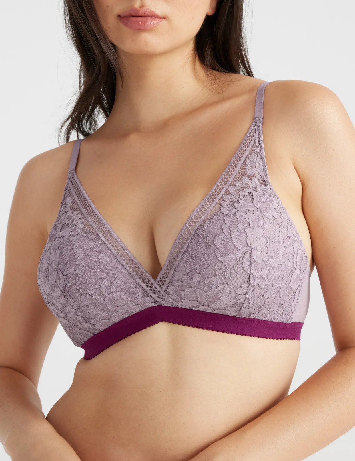 Lace Deep-V Bra