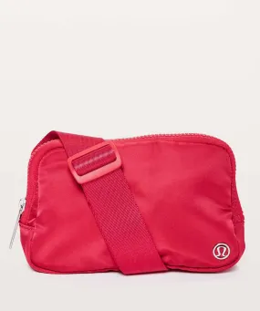 Lululemon Everywhere Belt Bag *1L