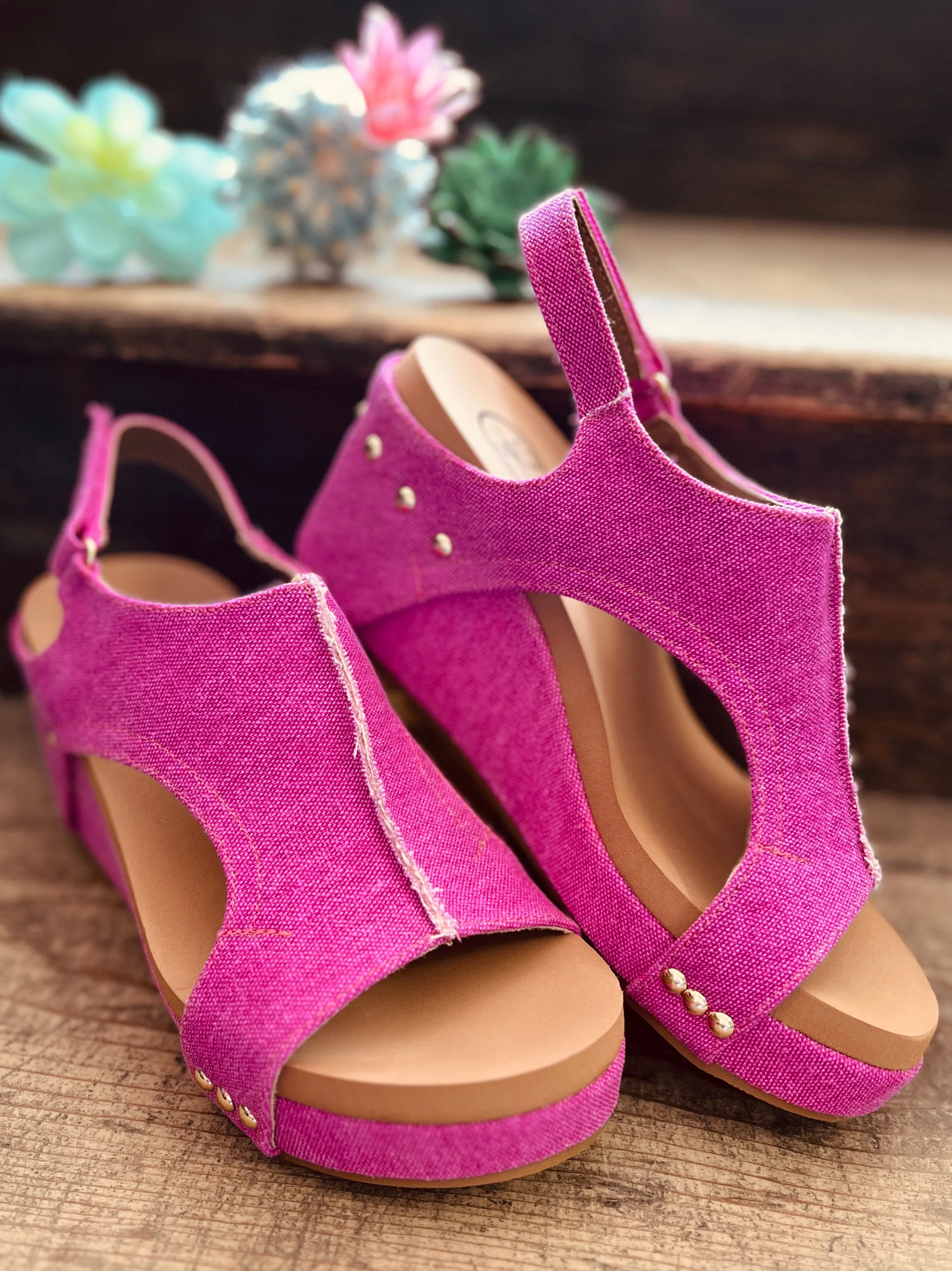 Melissa Fuchsia Wedges