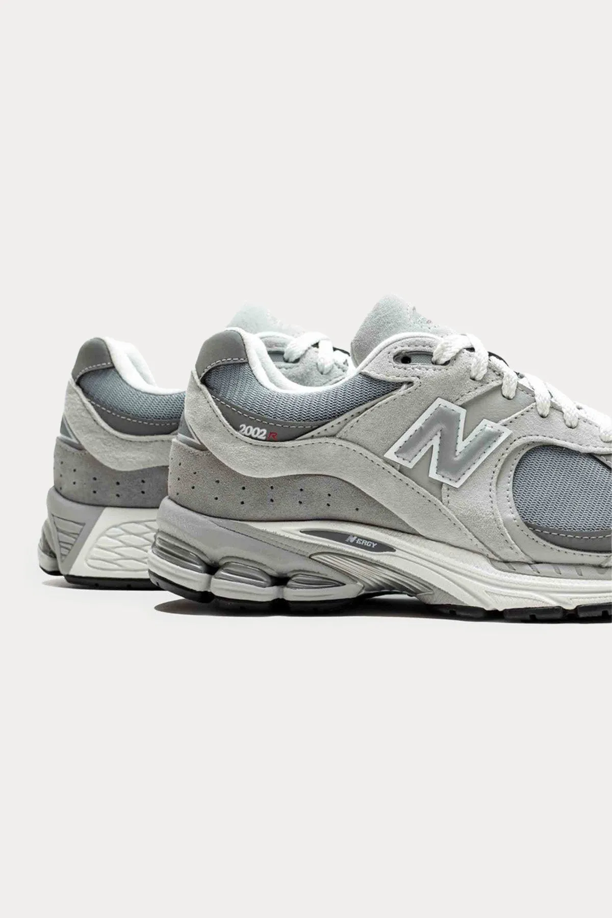 New Balance 2002 Sneaker Shoes