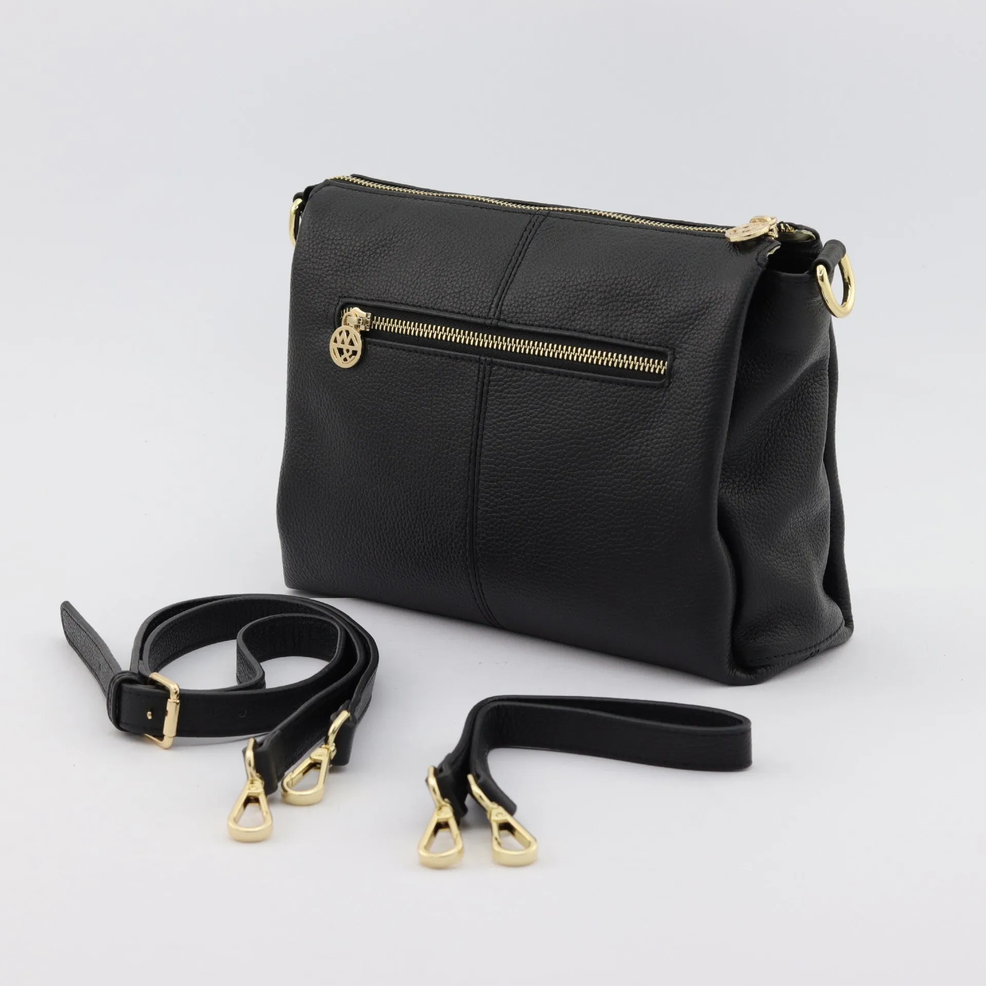 Nina leather shoulder bag