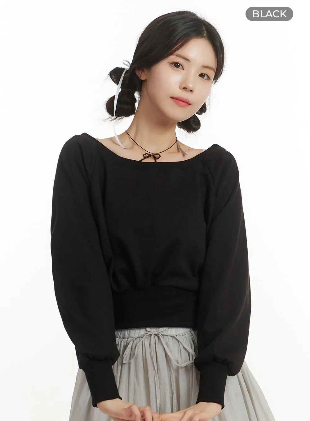 Off-the-Shoulder Cropped Sweatshirt OF427