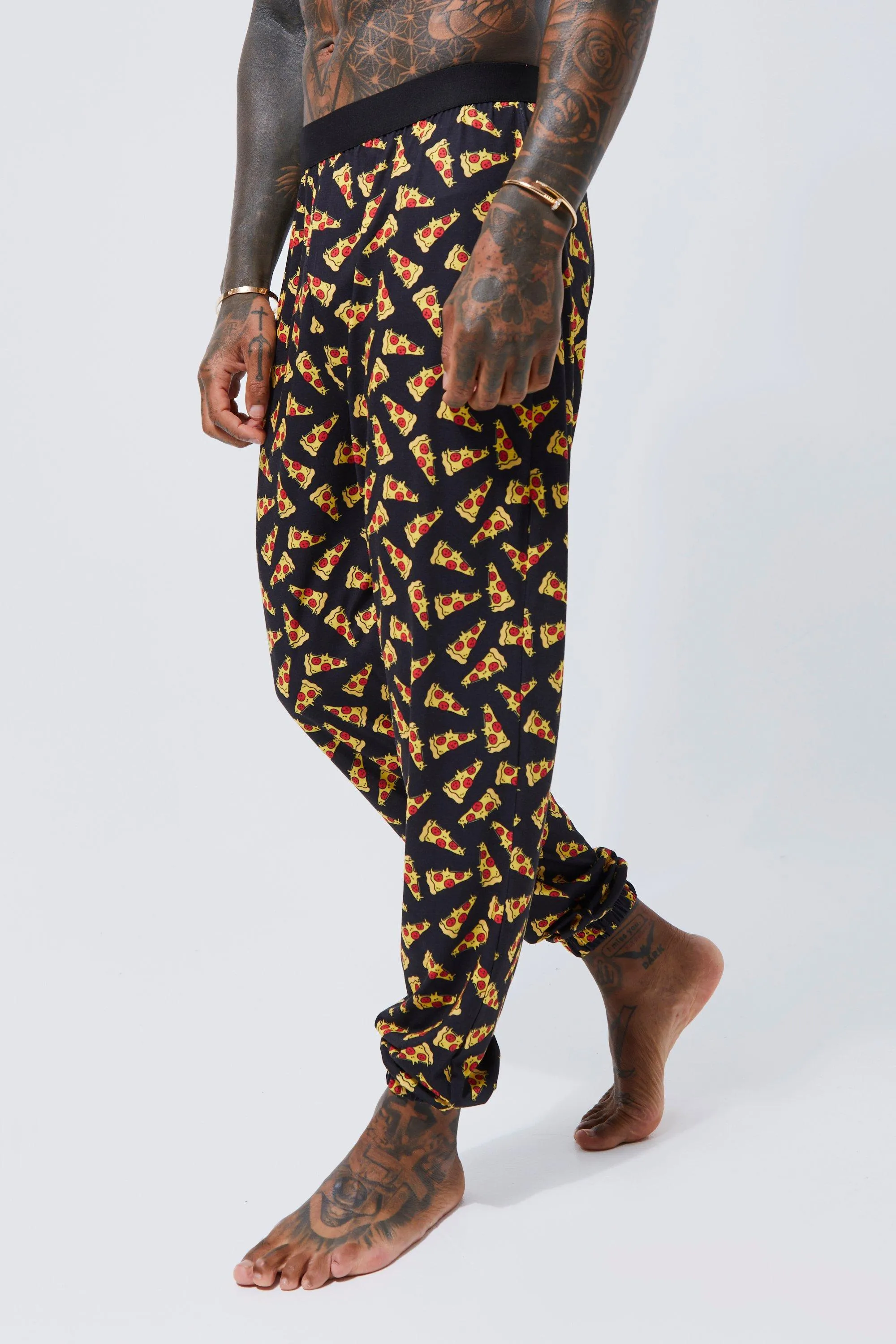 Pizza Print Lounge Joggers | boohooMAN UK