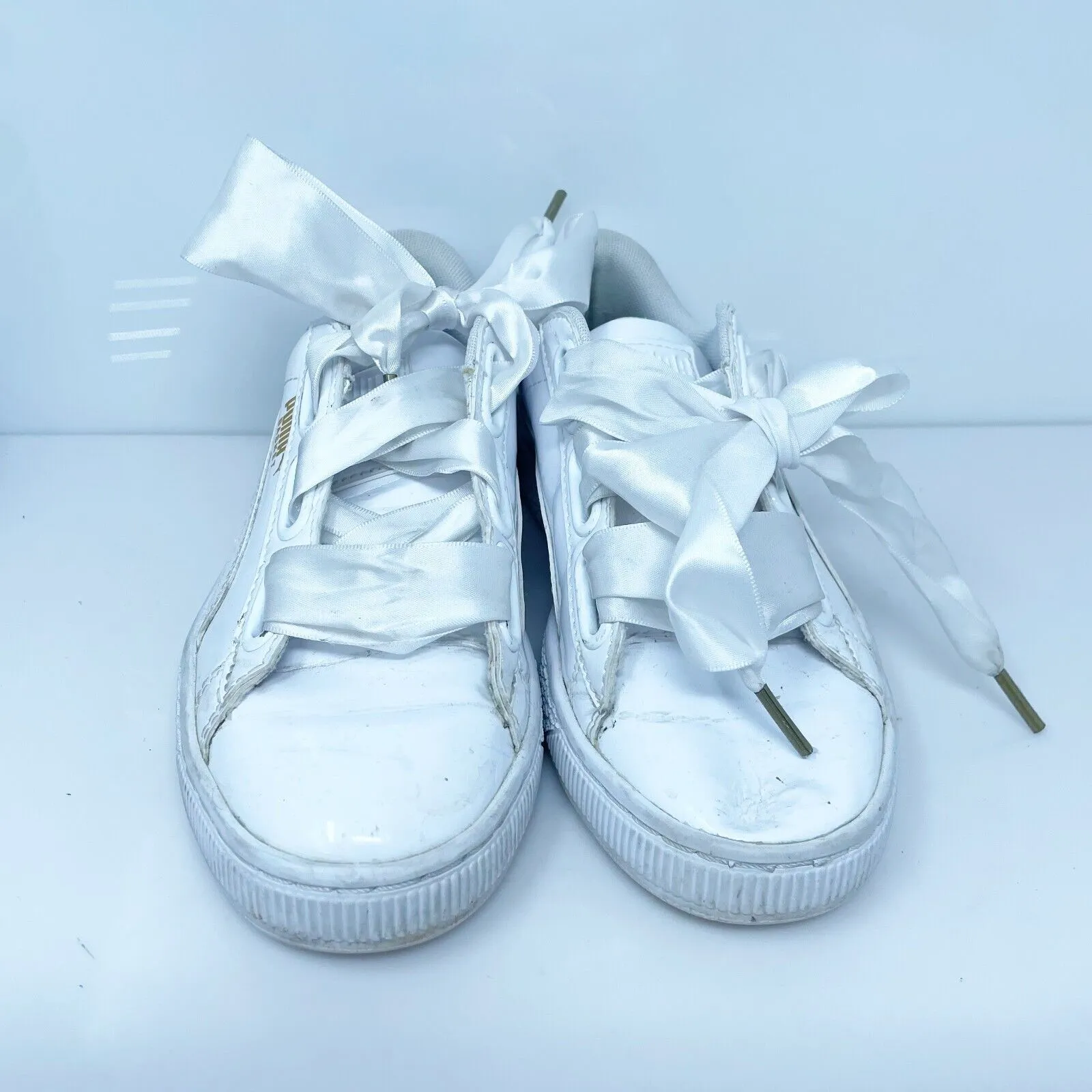 Puma Womens Basket Heart Patent 363073 02 White Casual Shoes Sneakers Size 6.5