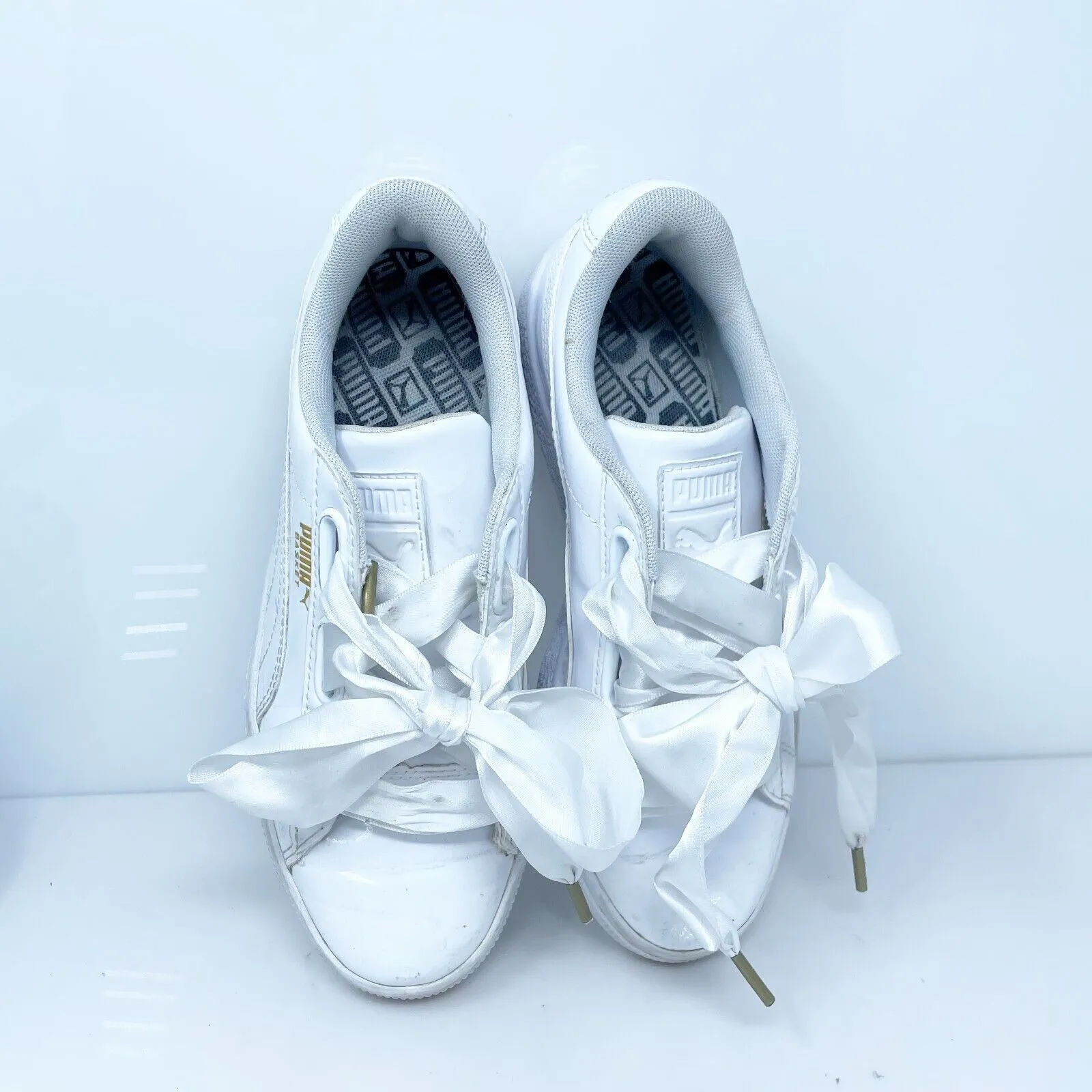 Puma Womens Basket Heart Patent 363073 02 White Casual Shoes Sneakers Size 6.5