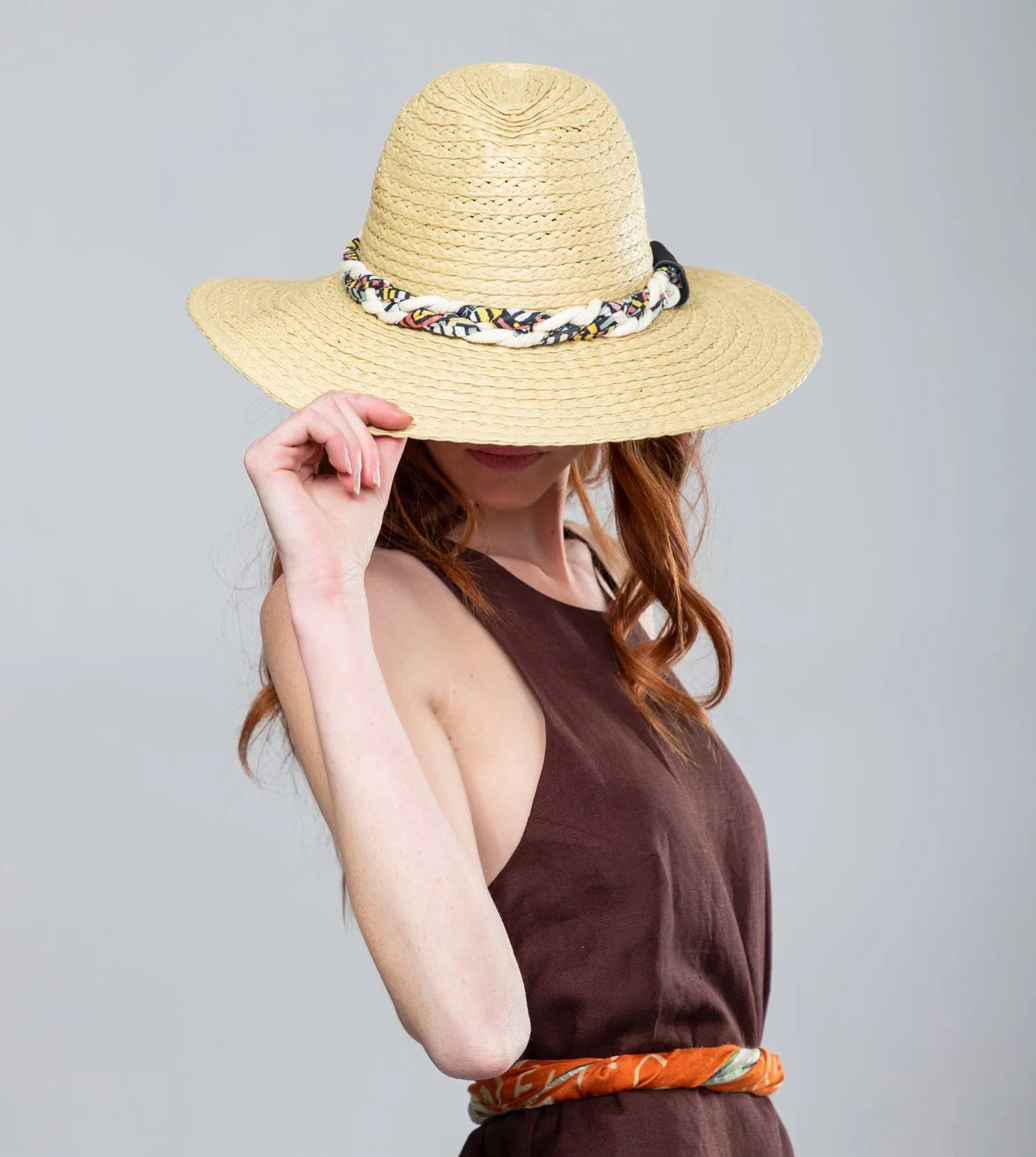 Raffia hat, brown