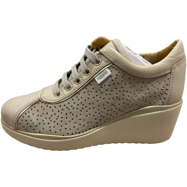 Women's White Sneakers Code: K55334B