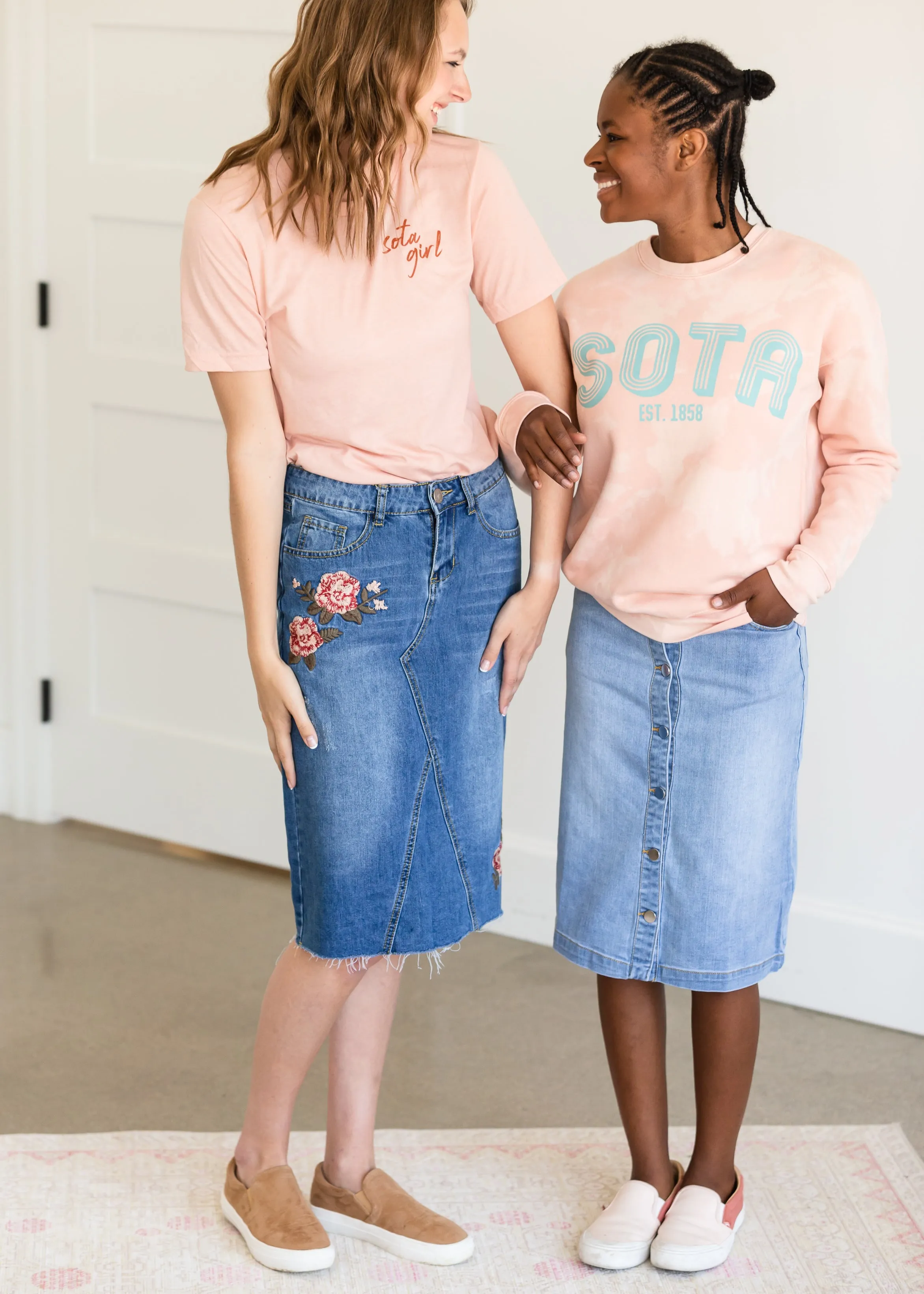 Sota Girl Blush Bleached Crewneck