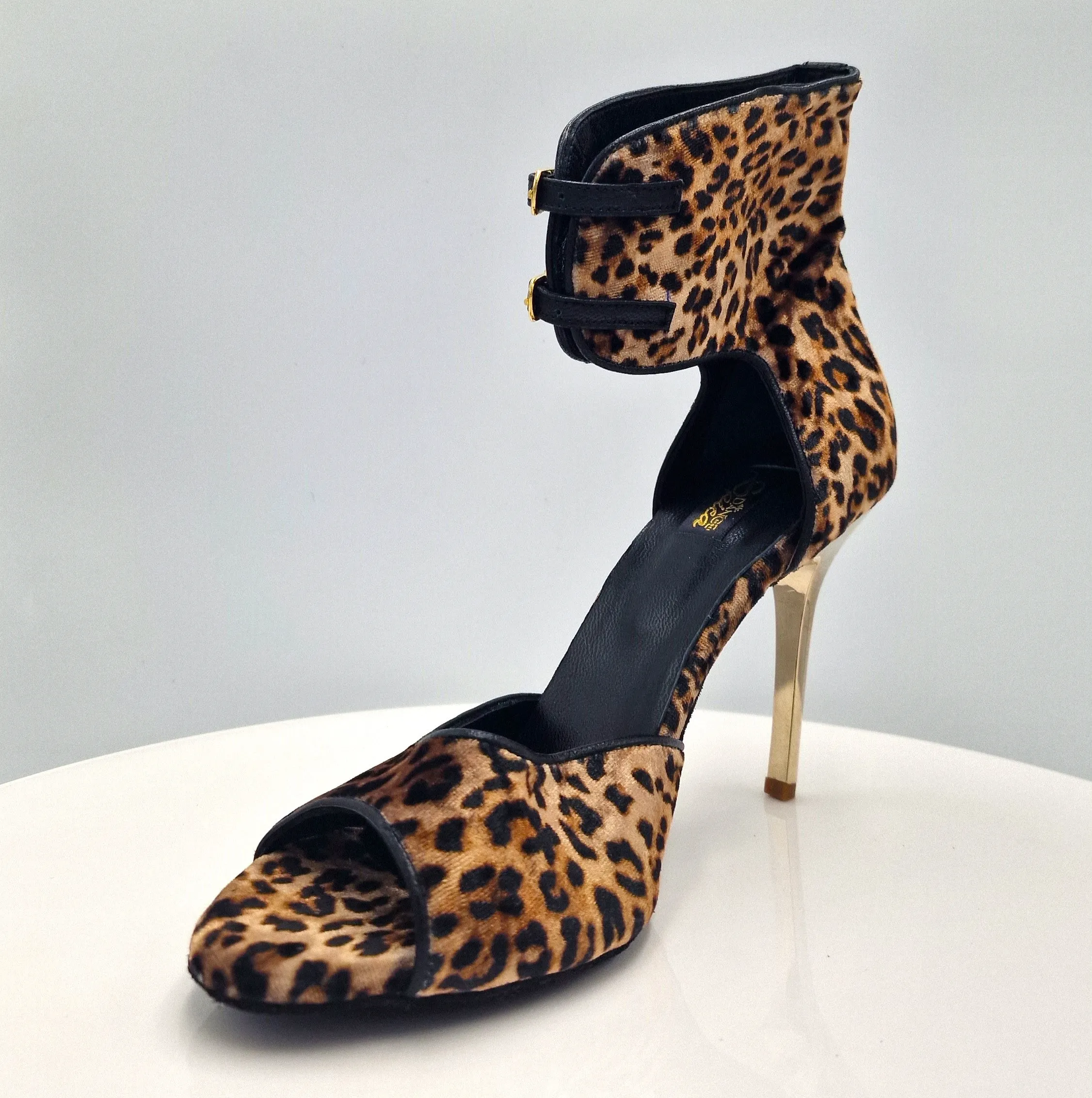 Spica Leopard Printed Suede High Heel 9cm