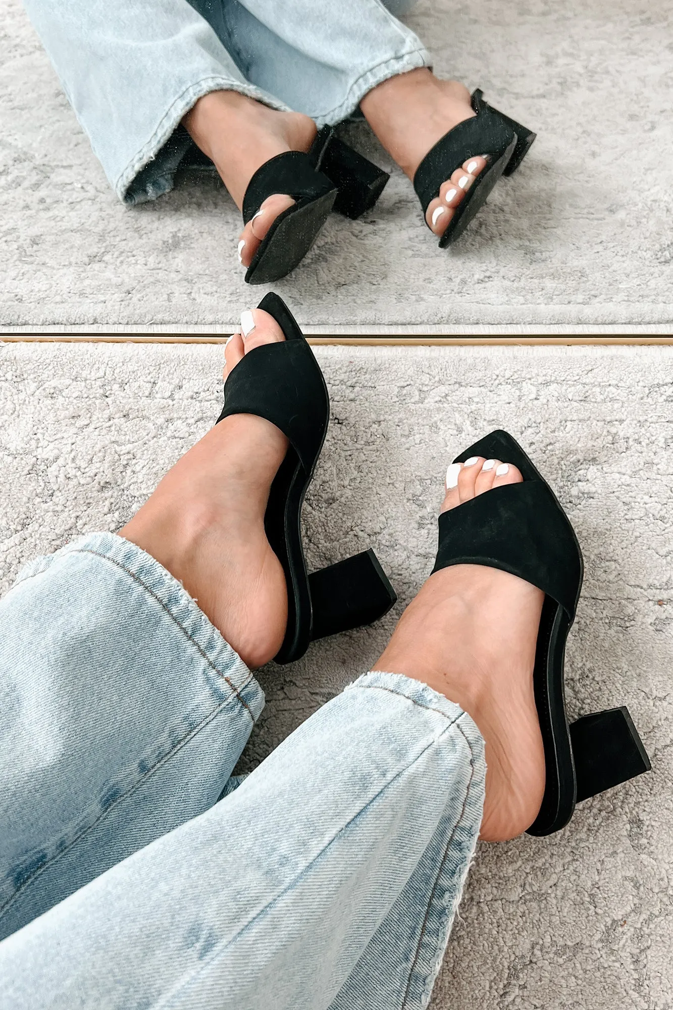 Style Points Square Toe Block Heel Sandals (Black Nubuck)