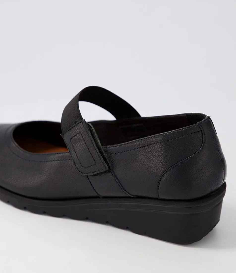 SUPERSOFT Labor Black Leather Wedges