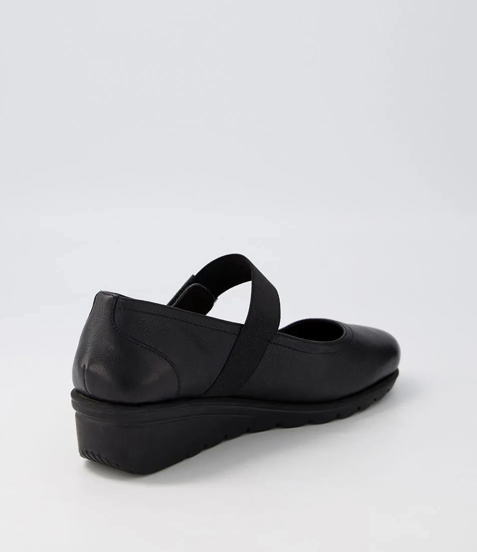 SUPERSOFT Labor Black Leather Wedges