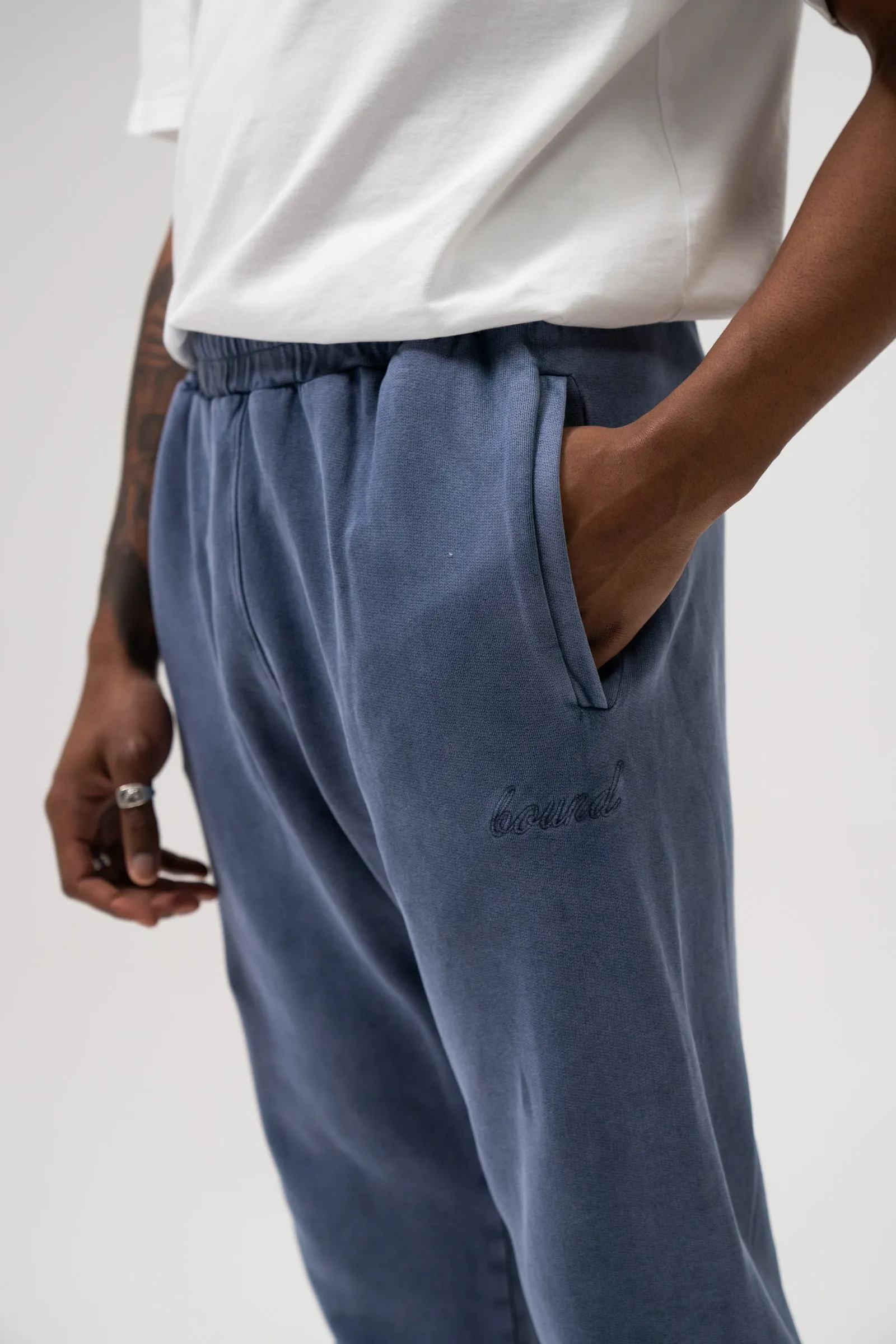 SUSTAIN WASHED BLUE JOGGERS