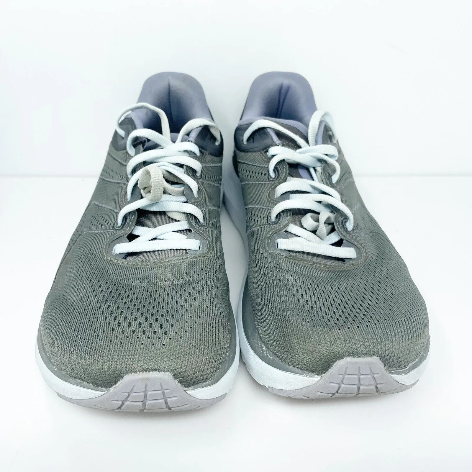 Topo Athletic Womens Phantom 2 Gray Running Shoes Sneakers Size 9