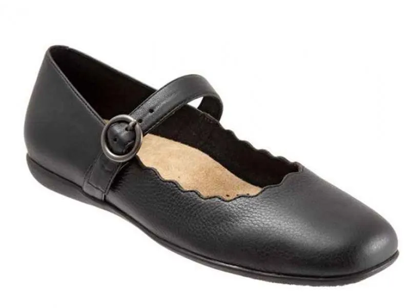 Trotters Sugar - Women's Flat