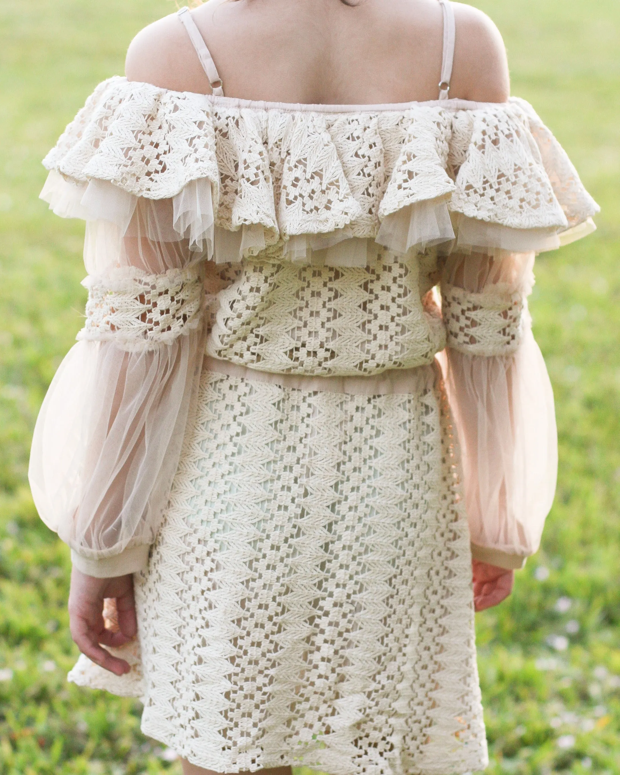 TULLE OFF-SHOULDER DRESS