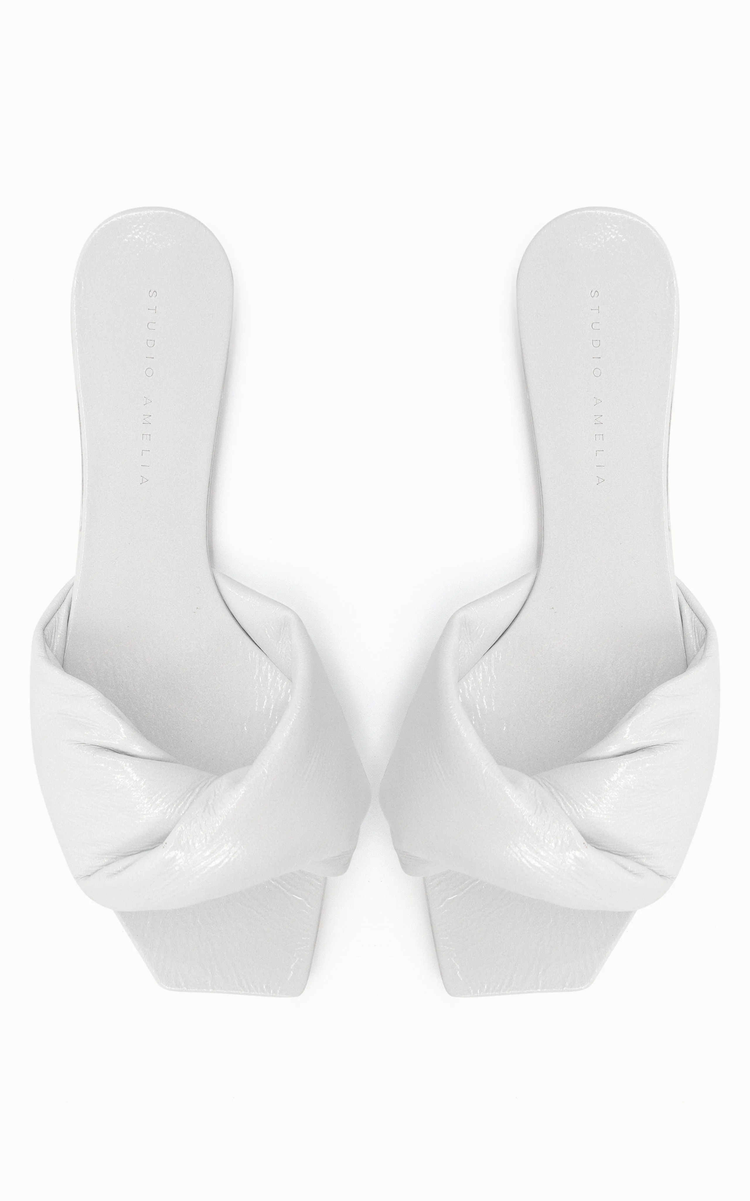 Twisted Patent Flat | White