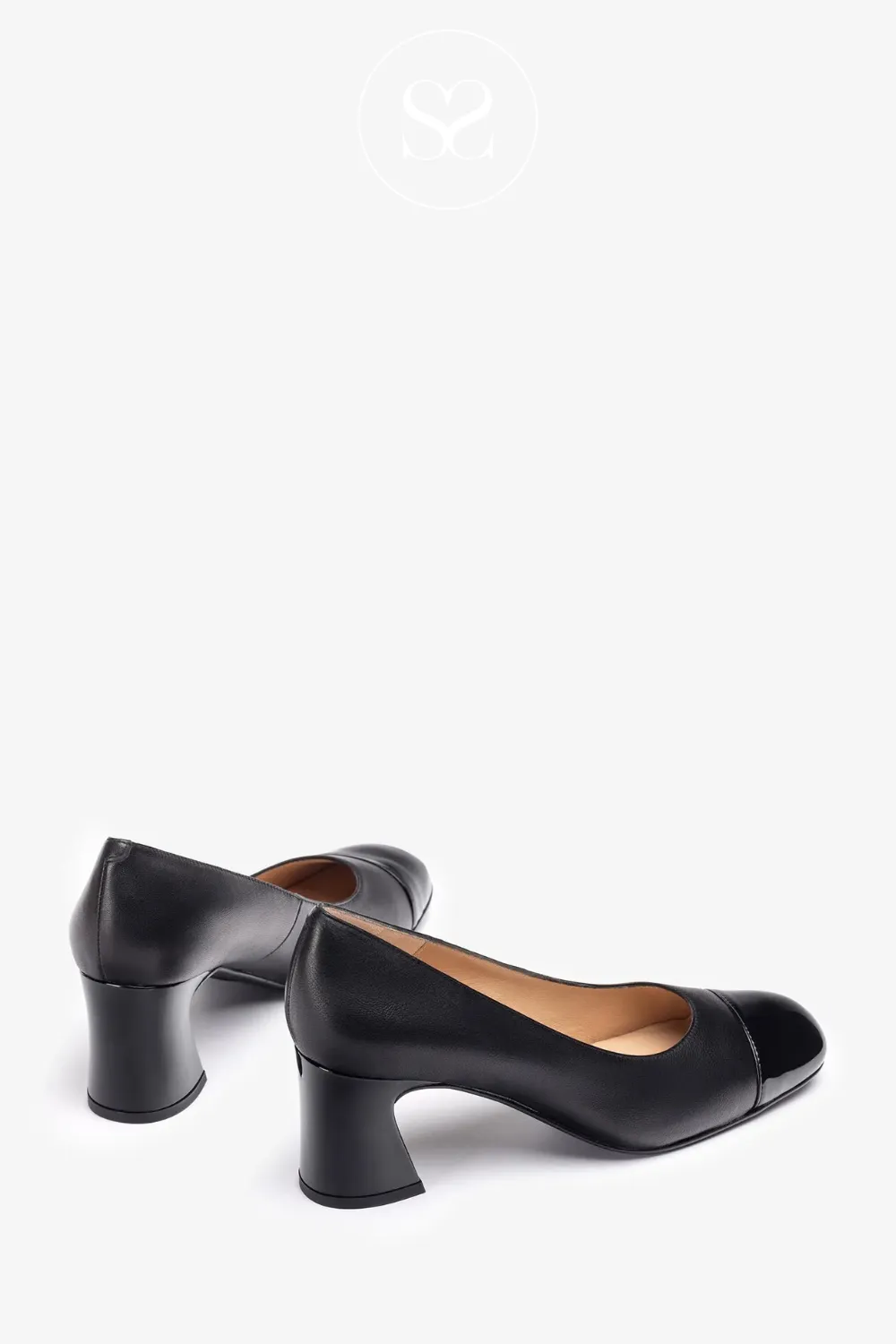 UNISA MODRIC BLACK LEATHER BLOCK HEEL COURT SHOES