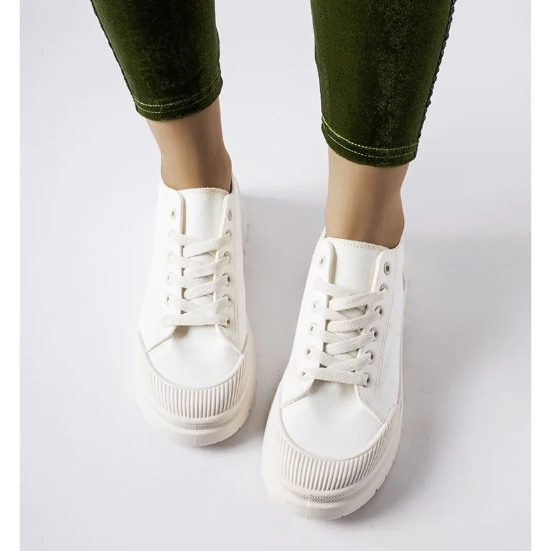 White fabric sneakers by Nassar