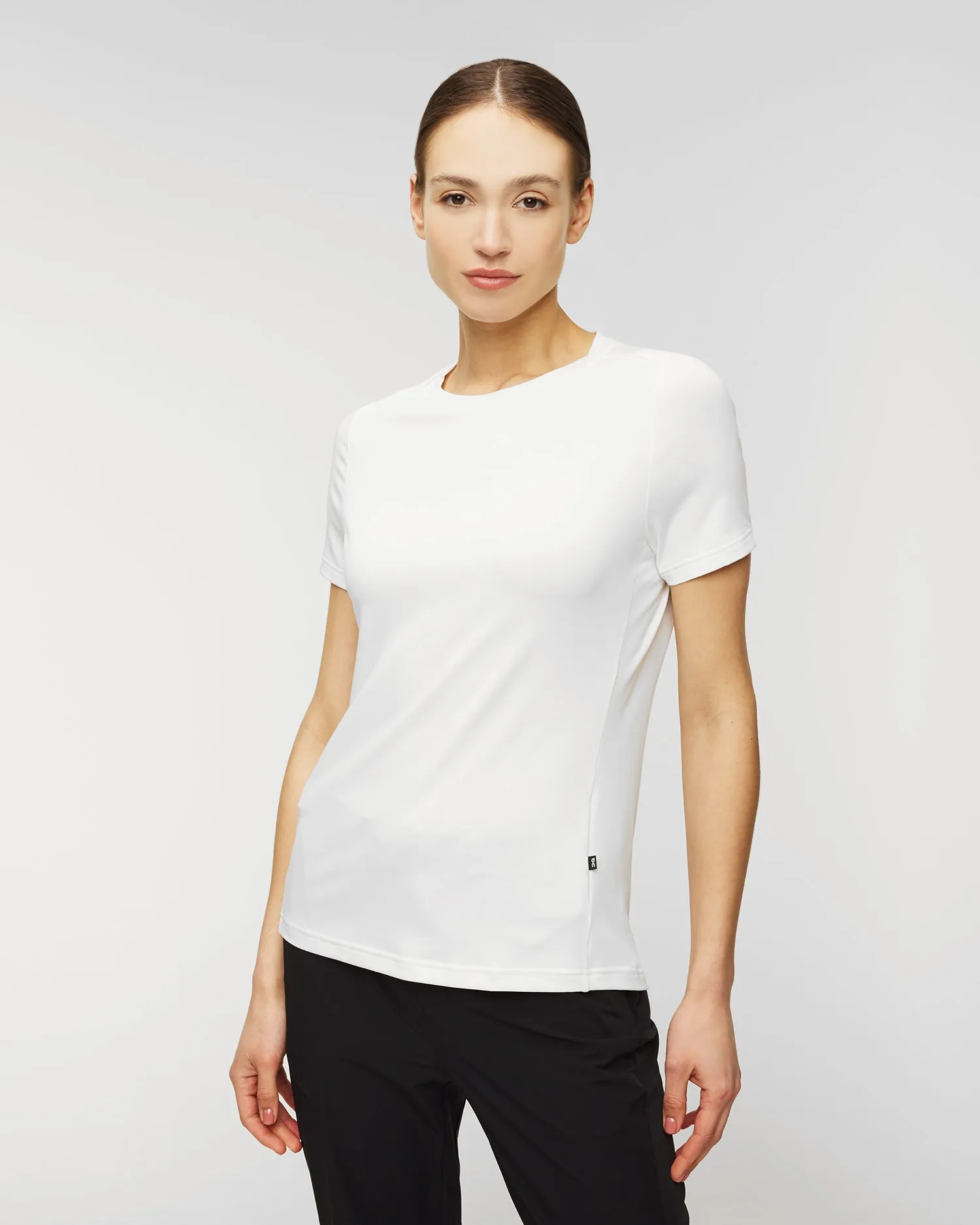 Women's t-shirt On Running Focus-T 1WD10300069-white