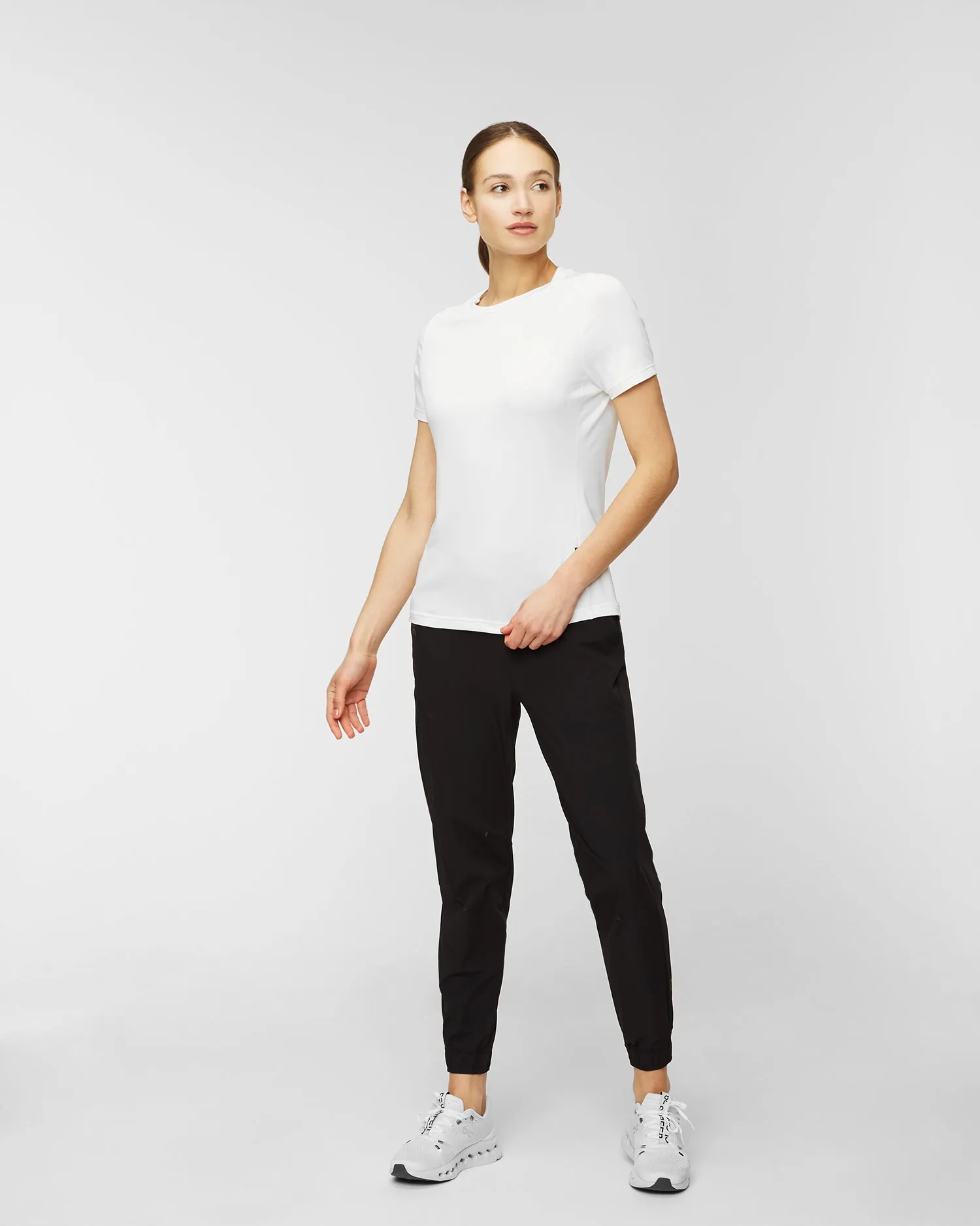 Women's t-shirt On Running Focus-T 1WD10300069-white