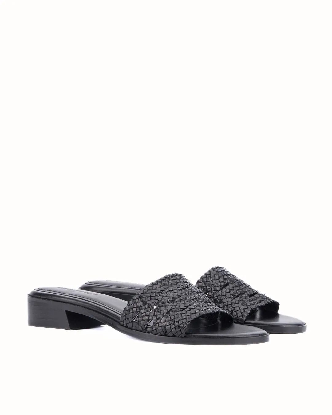 Women's Pamelia Flat Sandal